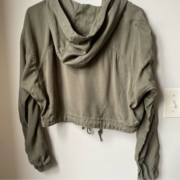 Abercrombie & Fitch Olive Green Women's Hooded Jacket size XS - Picture 5 of 5